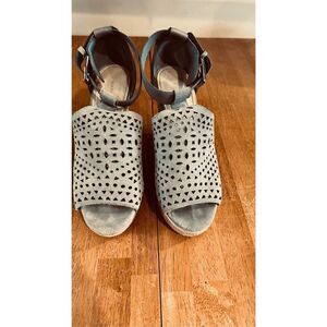 Marc Fisher Light Blue Perforated Suede Hasina Cork Wedge Sandals SZ 9.5